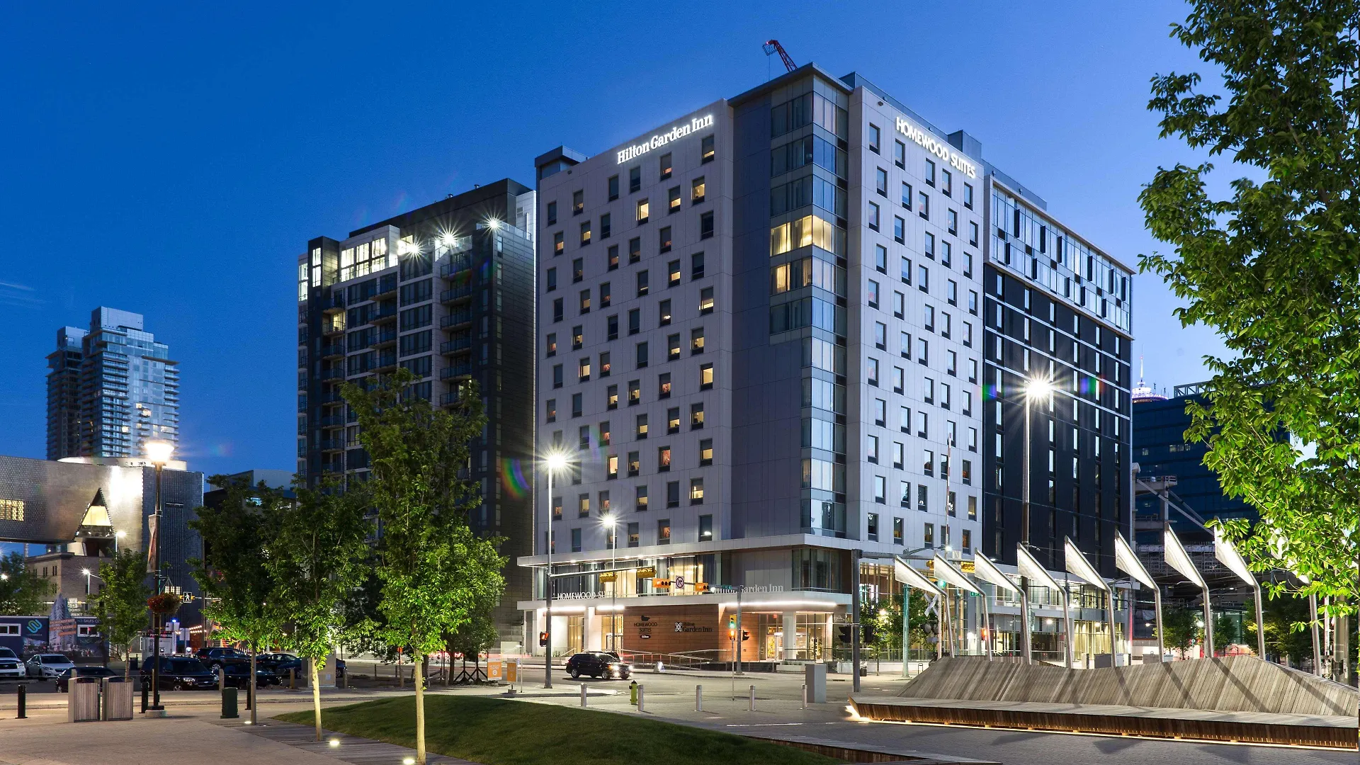 Homewood Suites By Hilton Calgary Downtown location