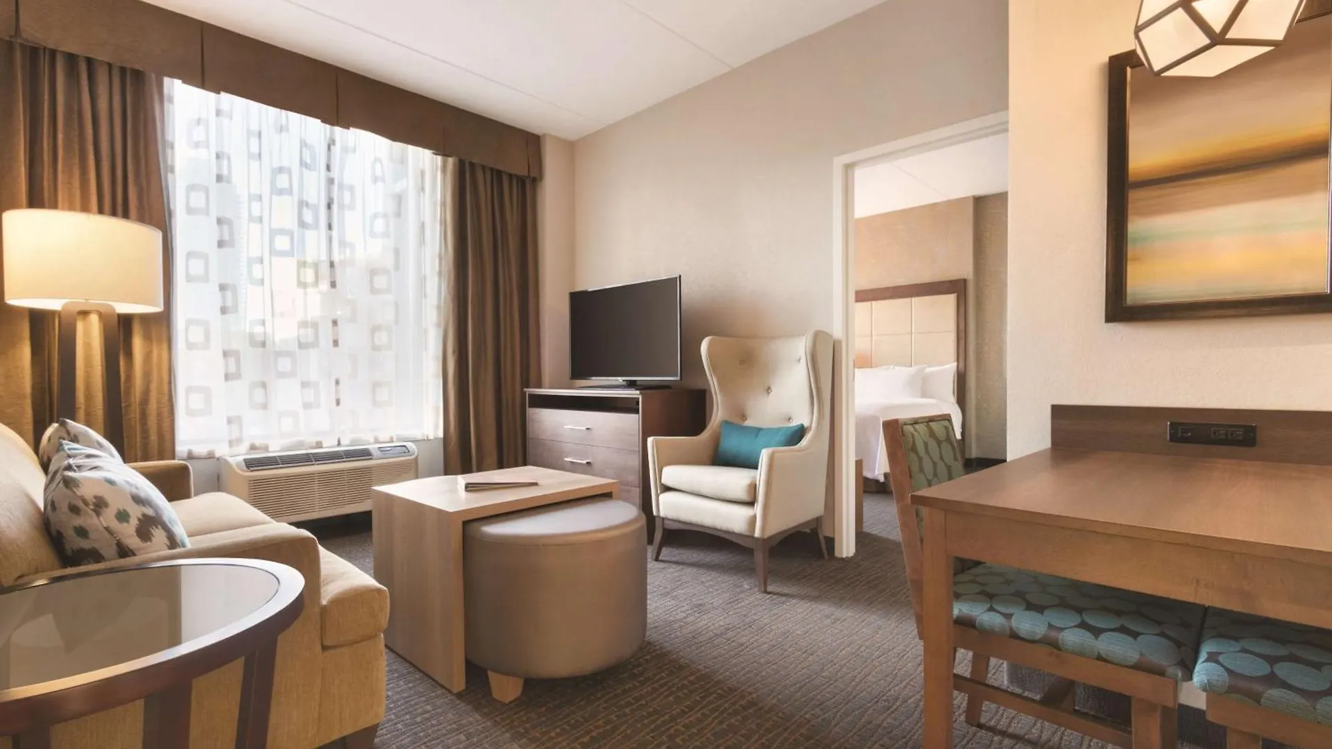 Homewood Suites By Hilton Calgary Downtown 3*,